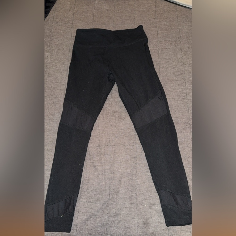 Pink (Victoria Secret) Black Mesh Yoga Leggings - Picture 4 of 5
